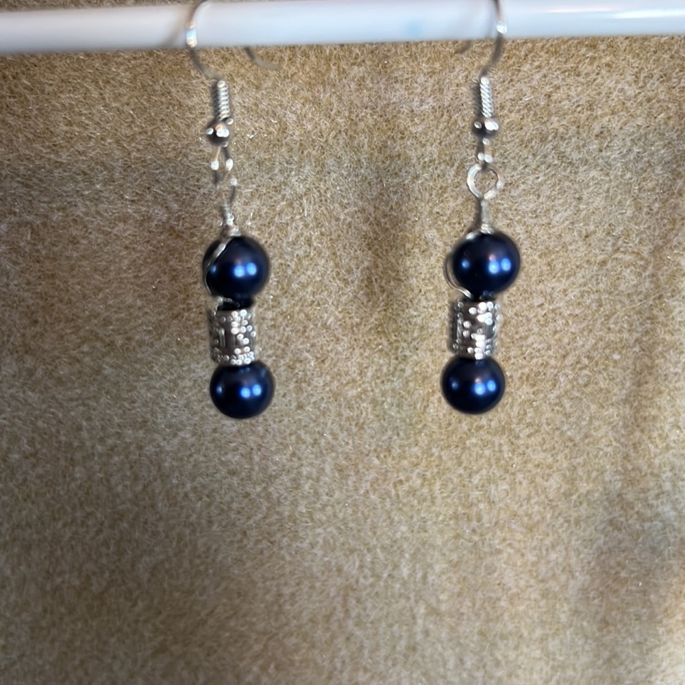 22013⭐️Faux Pearl Blue Earrings⭐️